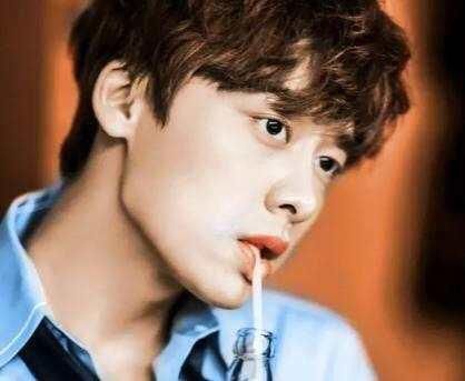 你知道明星原名都叫啥吗?杨幂名字真好听,张艺