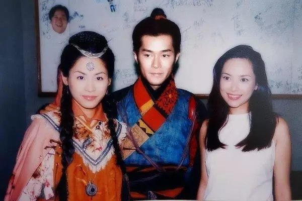 最早的一部穿越题材电视剧