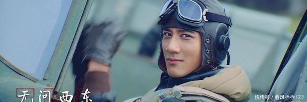 王力宏三胎得子,发微博晒出照片开心报喜,首度