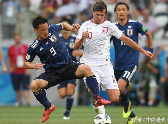 日本足球为啥能吊打中国?差距不只是钱那么简