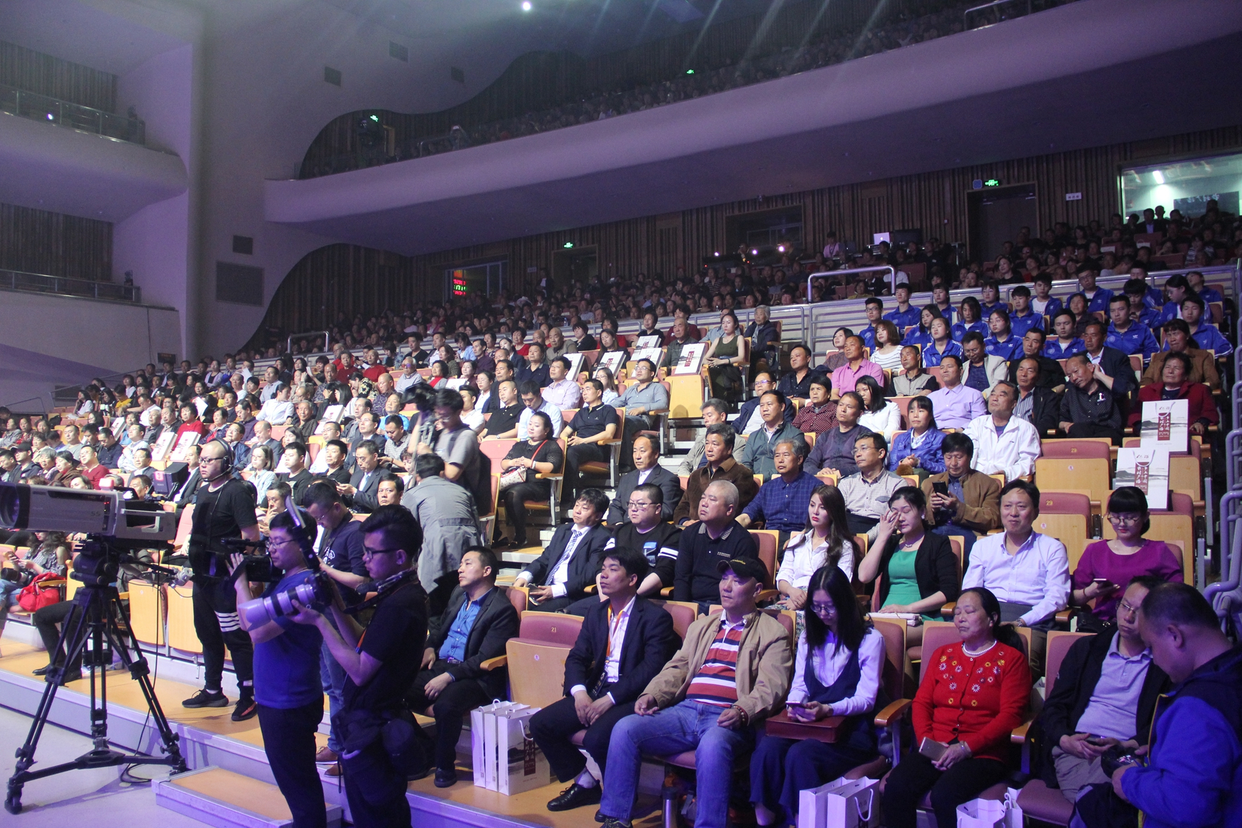 陕西农村广播开播十五周年 千余听众齐聚共享盛典