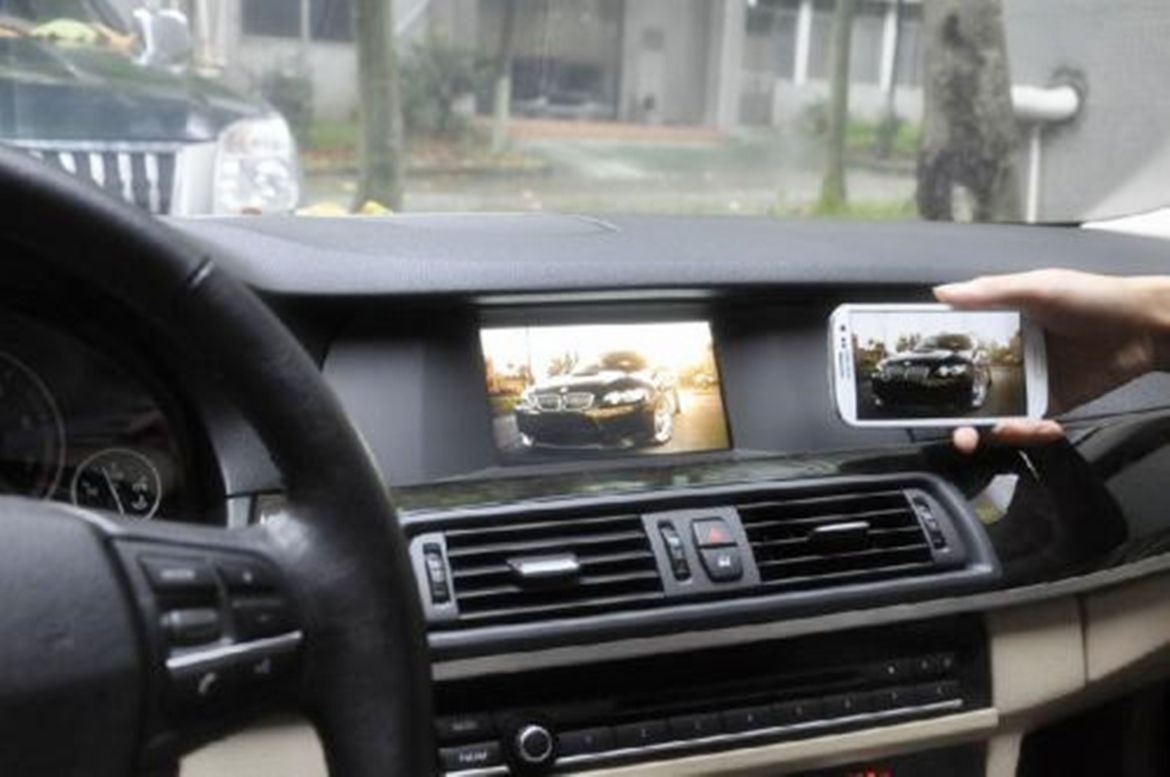 如何把手机导航同步到汽车大屏?教你一招,只需