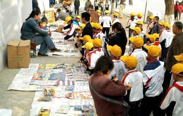 谨防上当!私彩利用微信群QQ群销售非法彩票