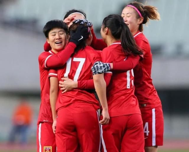 马云出手就是不一样,女足有望年薪1000万?姑