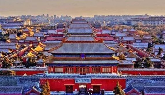 红色的故宫为何要叫紫禁城?