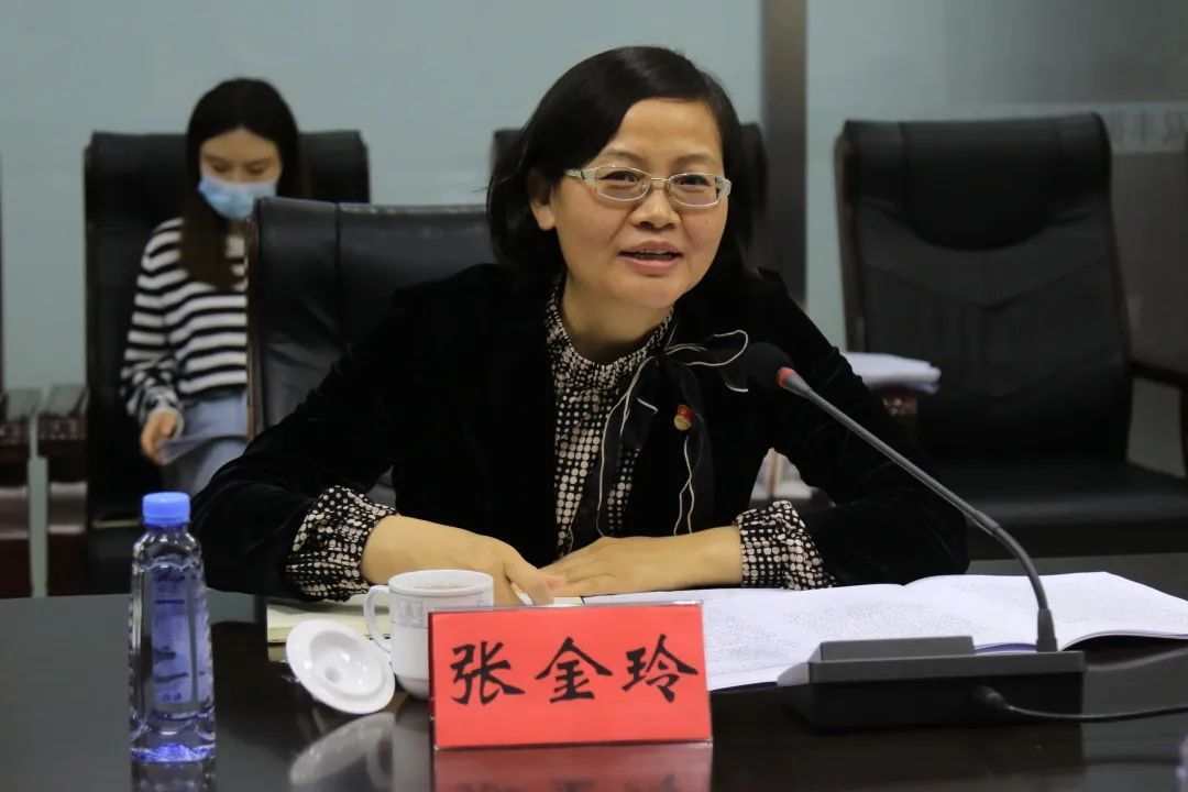 区委常委,组织部部长张金玲指出