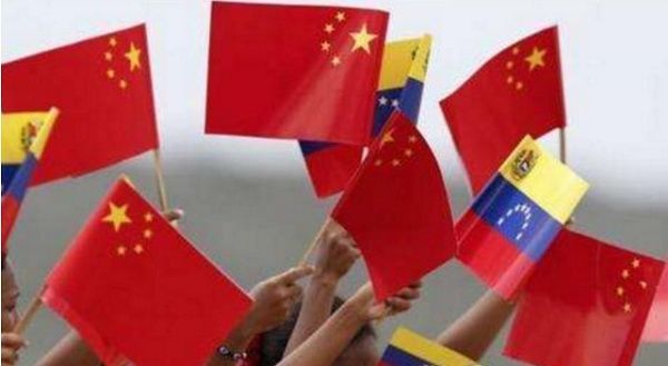 特朗普加剧委内瑞拉石油危机!中国或退出,俄罗