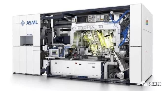 振奋!ASML 的 EUV 光刻机终于要卖给中国了!