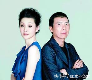 曾和导演日久生情的女星,第三被说胸大无脑,第