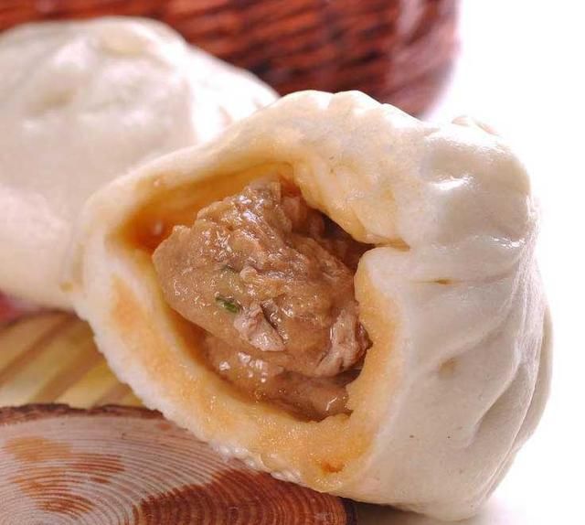 为什么星级酒店肉包子蒸熟后,肉馅能成一坨肉