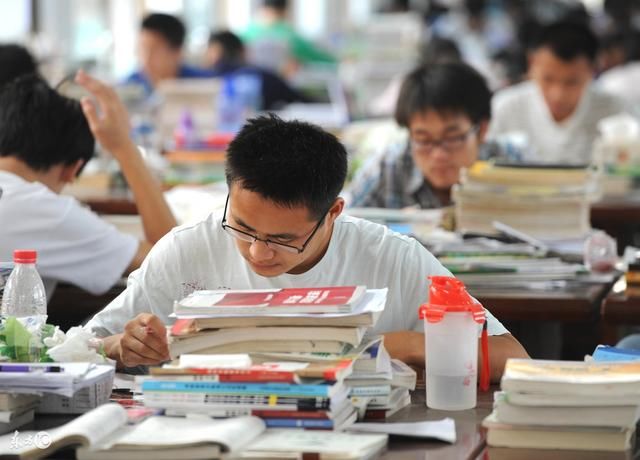 2019文科生考研就业面窄?看看有哪些适合文科