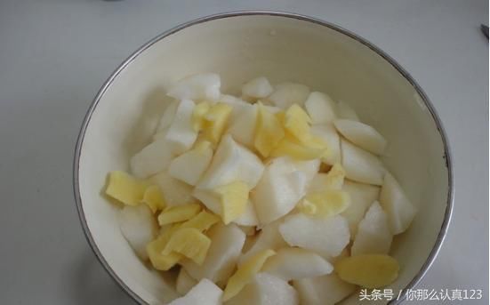 咳嗽不打针吃药,老一辈的小偏方,胜过止咳药,大