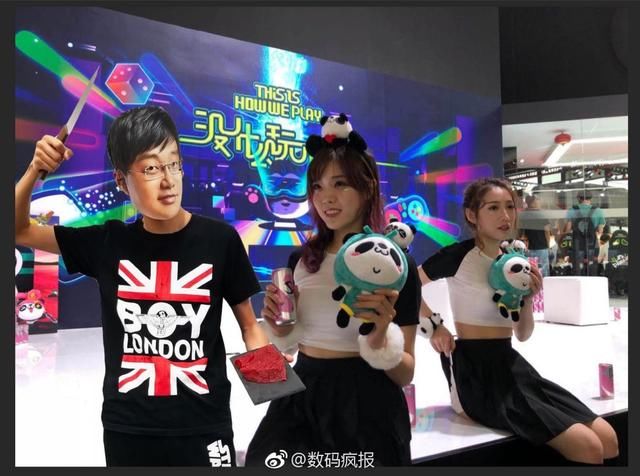 魅族小试牛刀梗现身CJ,网友:李楠铁粉可还行