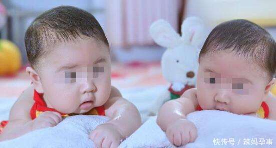 产妇生下双胞胎女儿,一个很胖一个很瘦, 医生:妈
