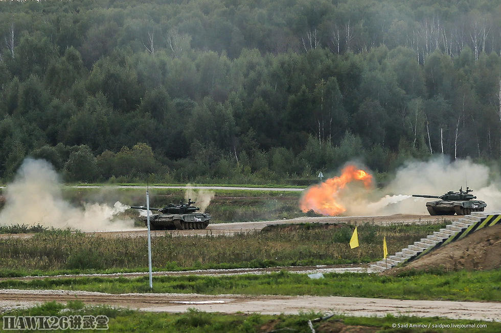 T-72B3主战坦克。