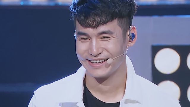 气氛担当上线!跟着文松一起摇摆 气氛担当上线!跟着文松一起摇摆