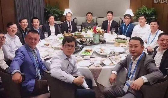 对比马云、马化腾和刘强东的饭局,孰强孰弱高