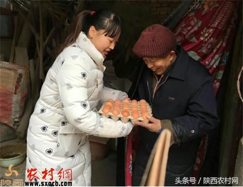 临渭区吝店一中开展教育扶贫大家访活动