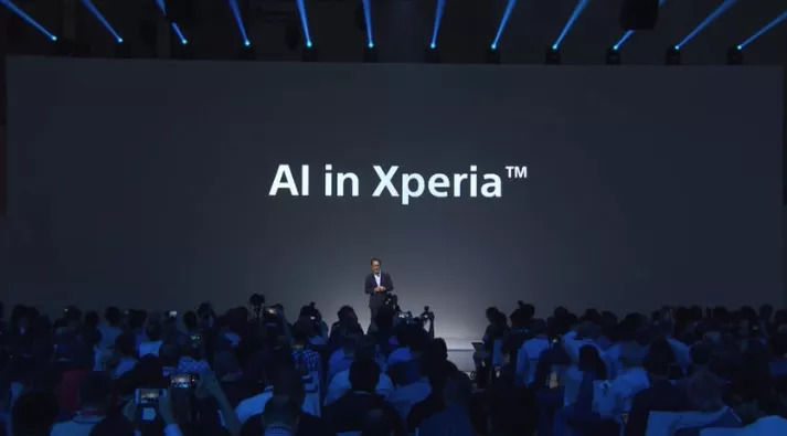 IFA 2018 | 索尼新手机、新耳机都来了,但我并没