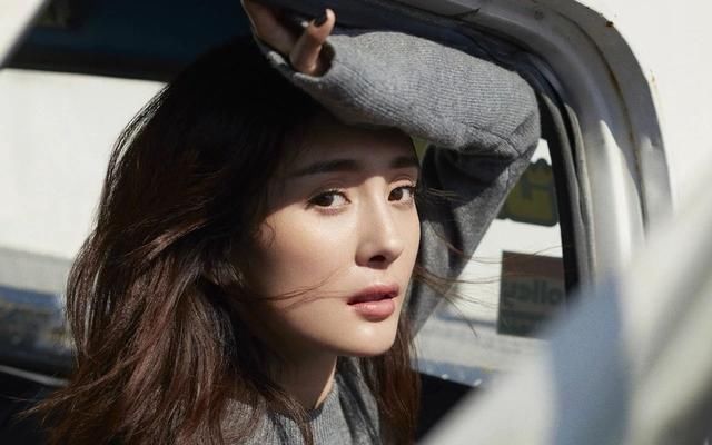 成功渡劫?杨幂出演综艺助节目收视夺冠,不愧是