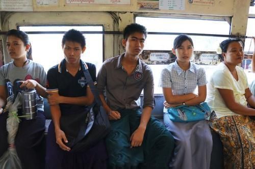 想当年缅甸小勐拉颠沛流离的偷渡者