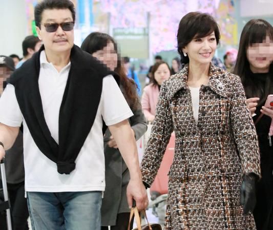 赵雅芝女儿生父曝光?4个孩子3个爸一个妈,最有