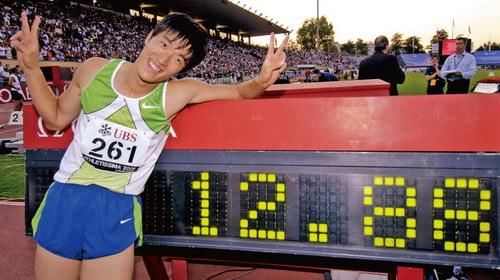 甩武僧一龙十八条街,网友的思维太幼稚-北京时间