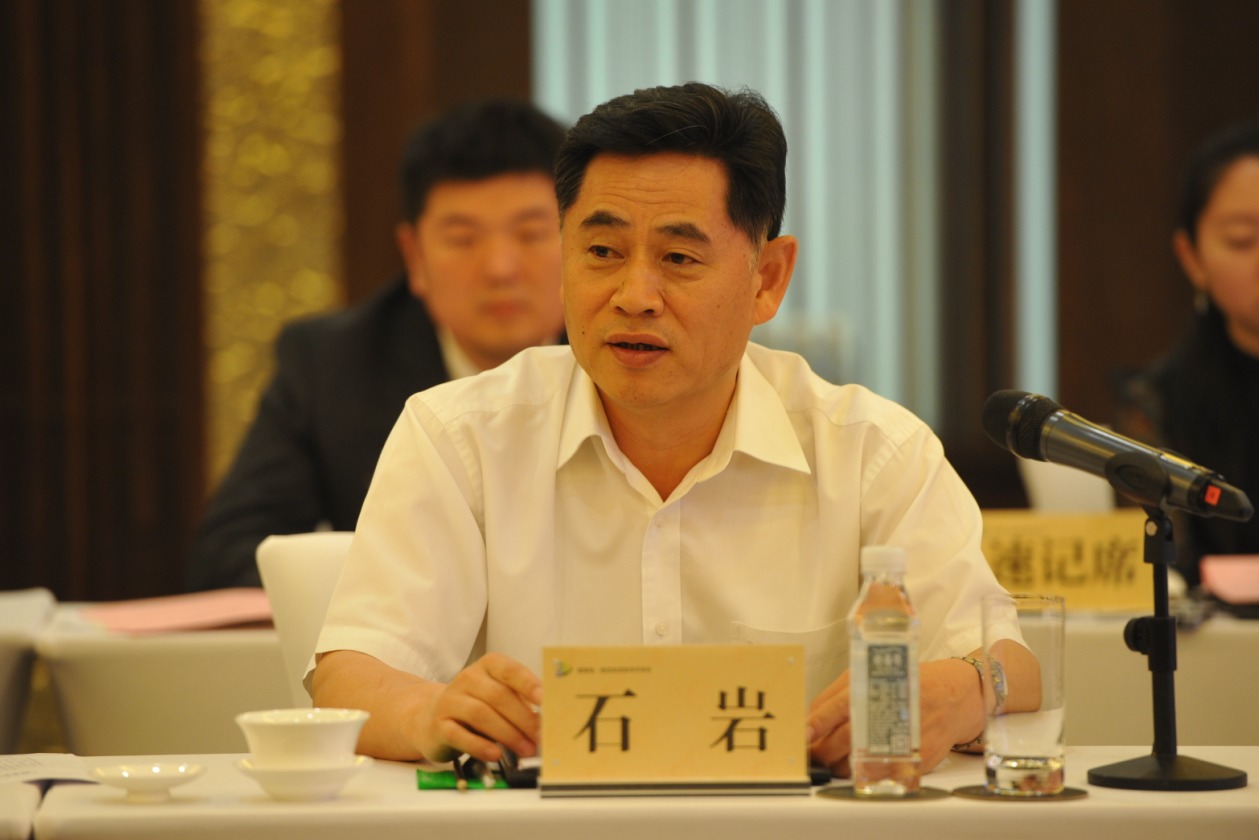 共话经开区发展 专家齐聚谏言献策