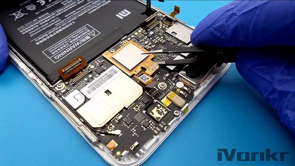 【视频】小米5x拆解:原来里面还有这样的门道?