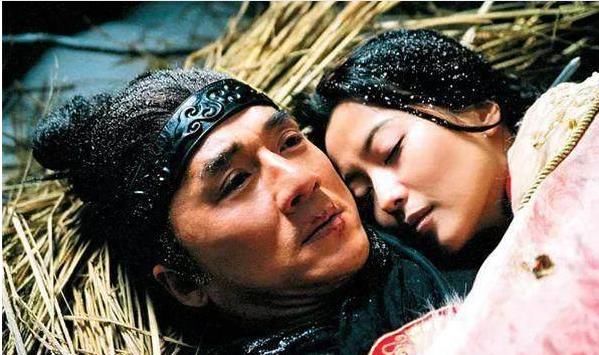 盘点成龙十大古装电影,看过一半以上的都是骨