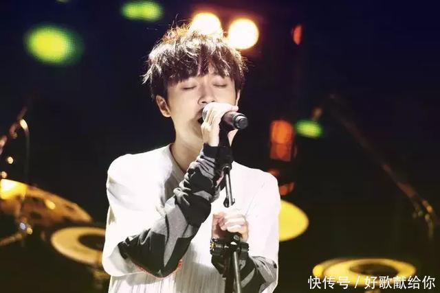 吴青峰正面PK铁公鸡李荣浩:生活不易,请给别