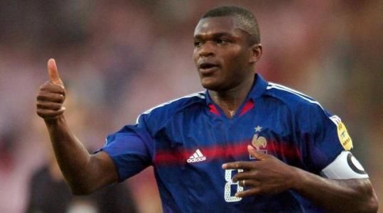 已退役的足坛十大中后卫,他当第一没人有意见