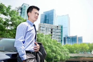 大学生开公司,一年创收500多万