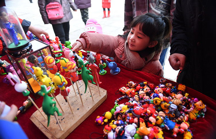 顺义社区庙会 热闹小车会 耍叉见真功-北京时间