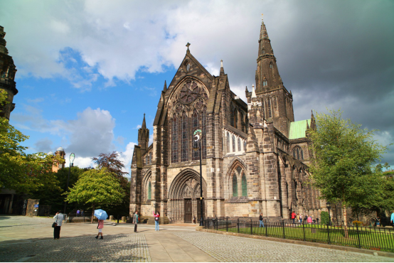 洋蜜蜂:申请英国硕士留学需要什么条件