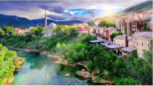 六月境外游推荐:波黑免签!欧洲小众国不仅景美