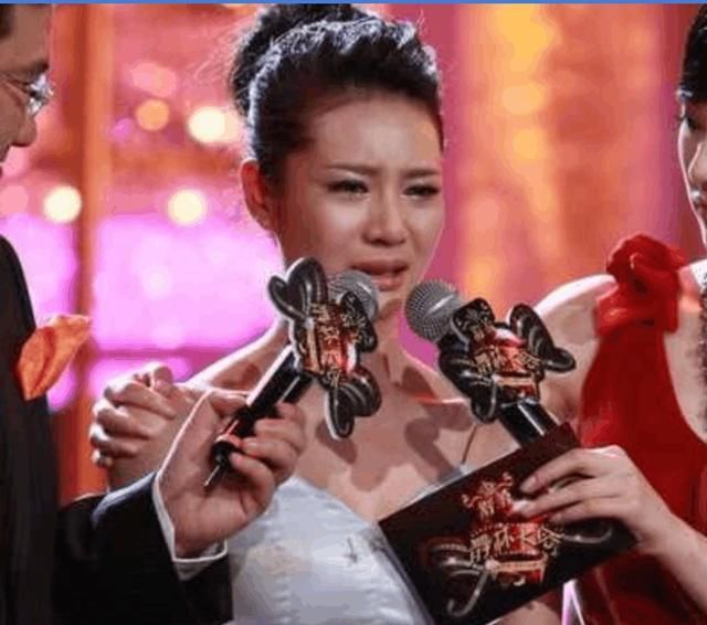 她是李幼斌女儿,坐月子惨遭家暴,27岁含恨而