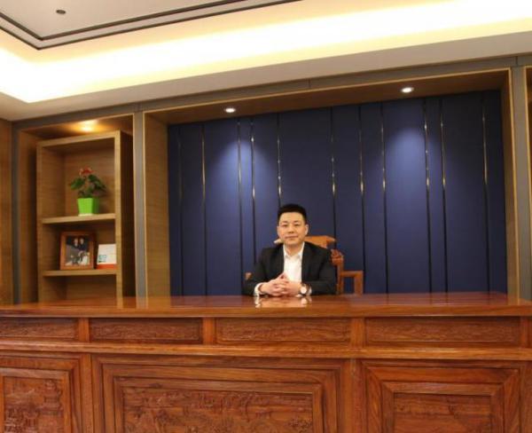 彭程计--尊享汇集团董事长,总裁