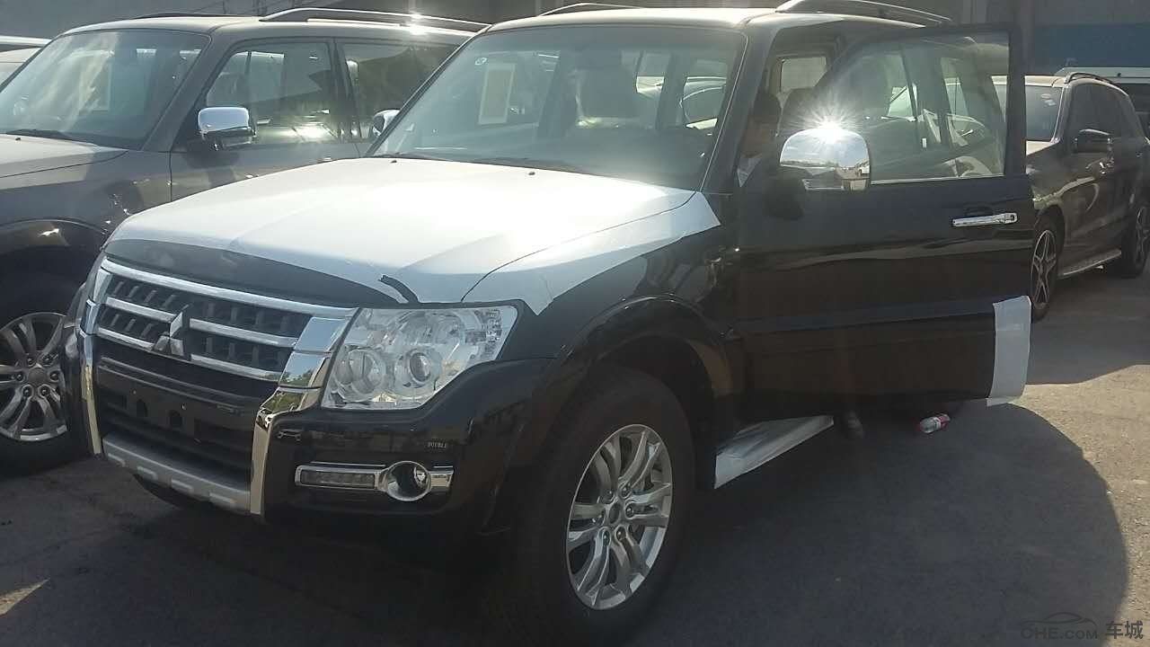 三菱帕杰罗V97平行进口3.8V6新款抄底价格可分期