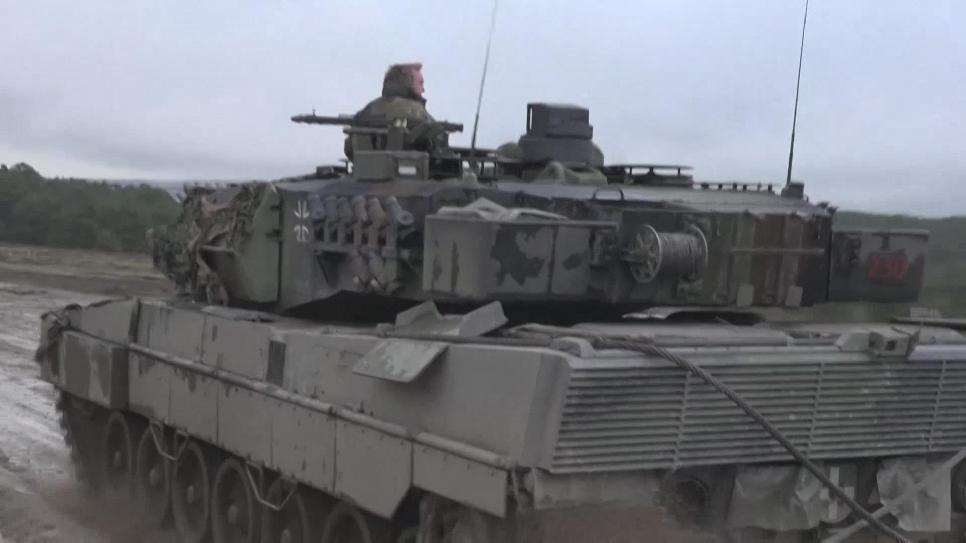 瑞士批准德国“回购”25辆“豹2”坦克 瑞士批准德国“回购”25辆“豹2”坦克