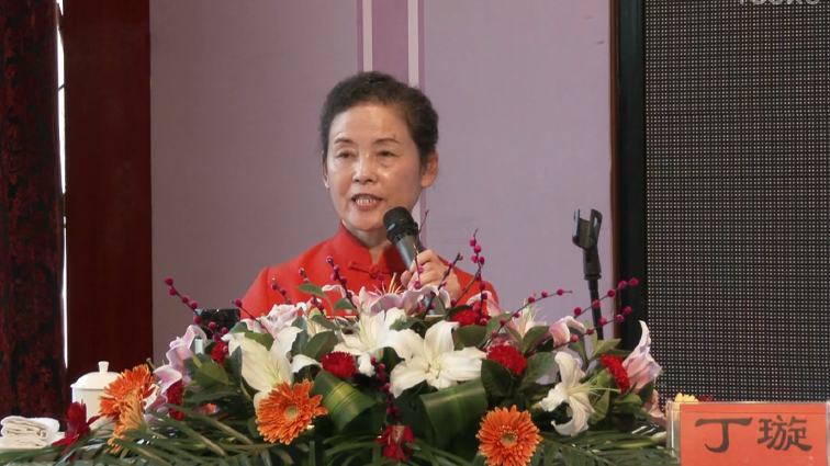 视频 | 女德讲师回应“贞操论”:如果我讲错了我道歉 视频 | 女德讲师回应“贞操论”:如果我讲错了我道歉