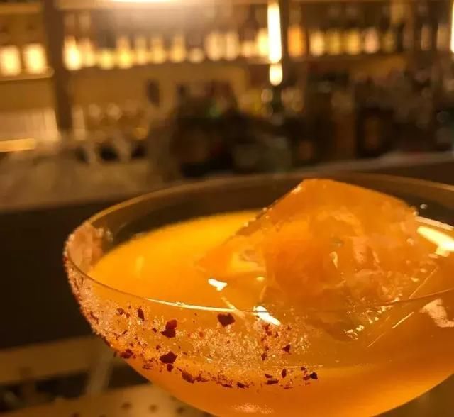 鸡尾酒里有花椒味、老板是成都张智霖,这3家酒