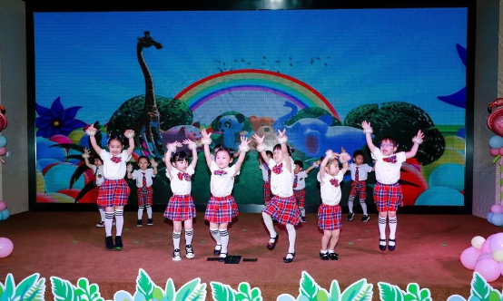 难忘夏至 德英乐姐妹园为孩子们举行毕业典礼(图7) 难忘夏至 德英乐姐妹园为孩子们举行毕业典礼(图7)