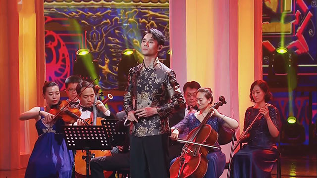 王凯挑战新风格 完美诠释韩磊经典歌曲《等待》