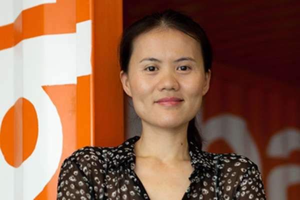 一个身价400亿的女人,掌控着马云底下超5200