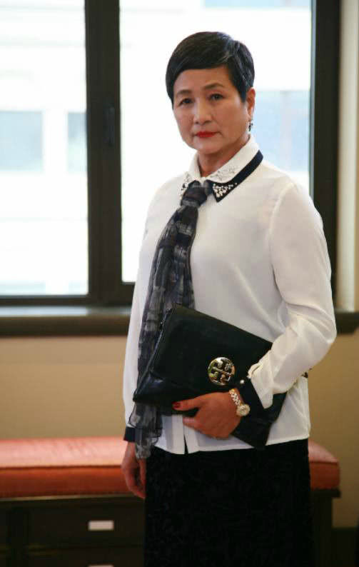 说到郑佩佩,想必大家都不陌生,《卧虎藏龙》,《唐伯虎点秋香》,《杨门