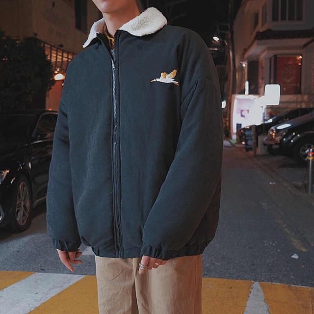 男生冬天怎么穿搭才显得不臃肿?学会叠穿就可