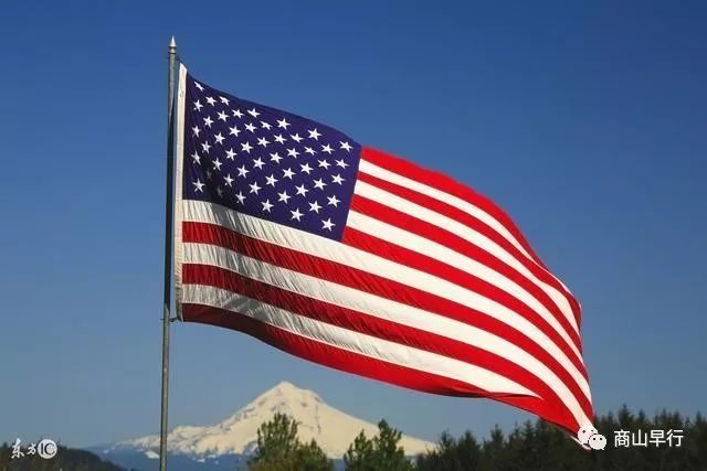 外媒:2018年全球经济危机四伏, 黑天鹅 又会是