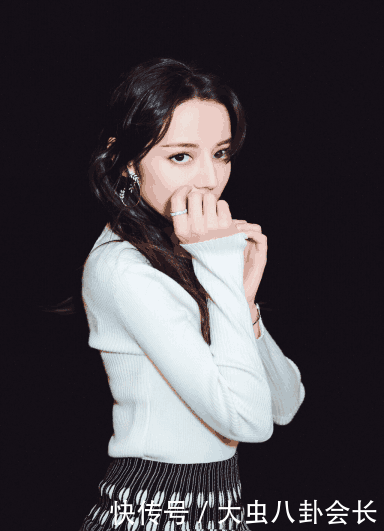 迪丽热巴时尚大片, 身材性感迷人, 大眼睛勾人心魄