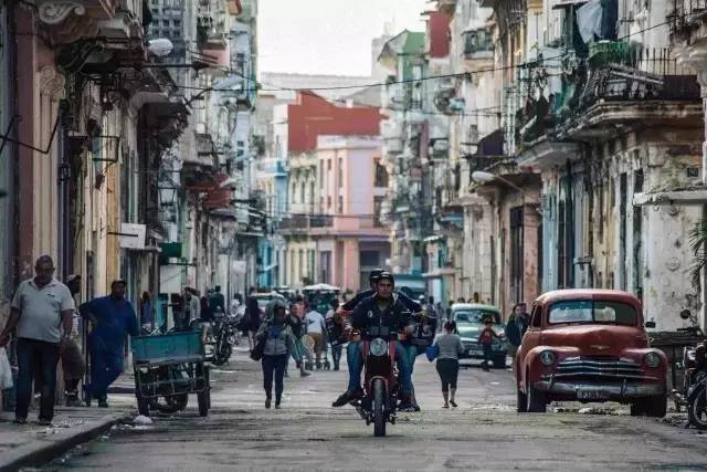 去了就不想离开的古巴 最危险又最安全的国度